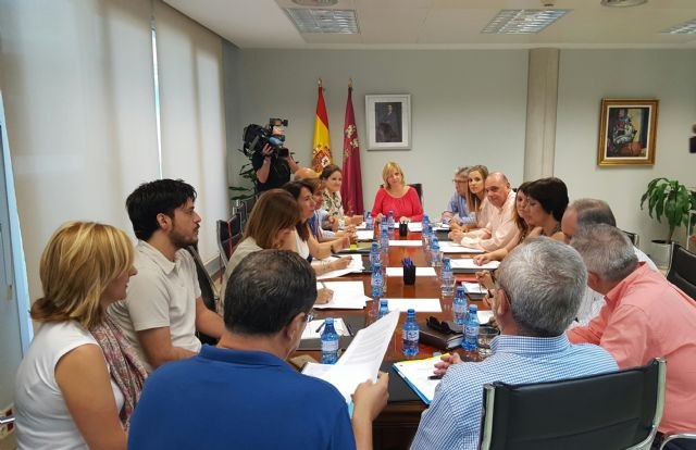 La Comunidad ofrece prestaciones y servicios a un total de 30.349 personas dependientes - 1, Foto 1