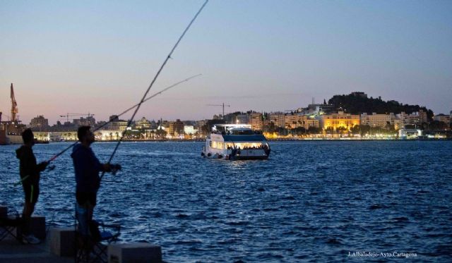 Comienzan los paseos en barco con musica en directo para las noches de verano - 1, Foto 1