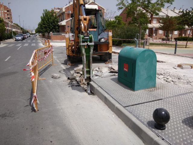 Comienzan las obras de pavimentación junto a la escuela infantil y el jardín de los Rectores - 1, Foto 1