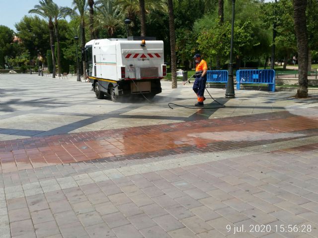 El Ayuntamiento de Molina de Segura lleva a cabo un exhaustivo procedimiento de limpieza y desinfección en los seis mercados semanales del municipio - 3, Foto 3