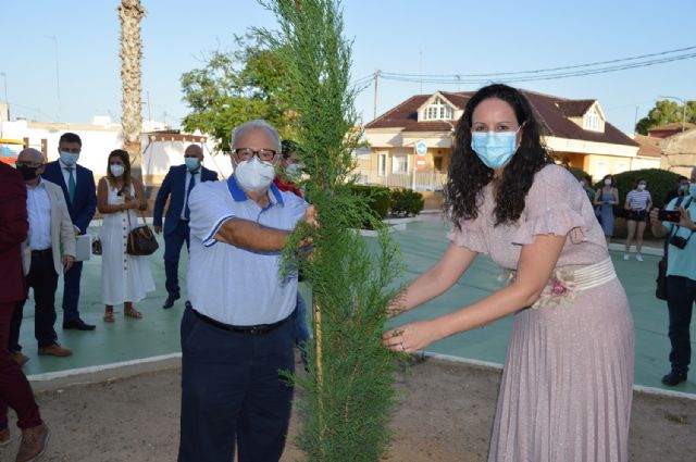 Fuente Álamo conmemora el 'Día de la Villa' rindiendo homenaje al personal jubilado, cuerpos y fuerzas de seguridad del estado y sanitarios - 2, Foto 2