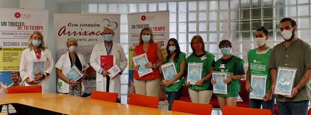 Fundación FADE reparte casi 1.000 carpetas de ocio para apoyar a los colectivos más vulnerables de la Región - 1, Foto 1