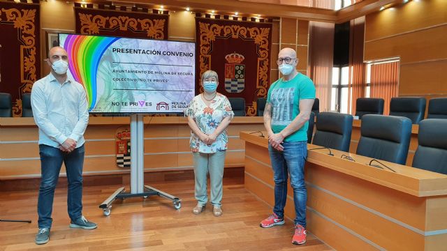 El Ayuntamiento de Molina de Segura y el Colectivo No te prives LGTBI de la Región de Murcia presentan un convenio para la realización de actividades de sensibilización contra la LGTBIfobia en 2021 - 1, Foto 1