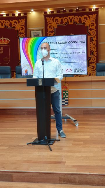 El Ayuntamiento de Molina de Segura y el Colectivo No te prives LGTBI de la Región de Murcia presentan un convenio para la realización de actividades de sensibilización contra la LGTBIfobia en 2021 - 2, Foto 2