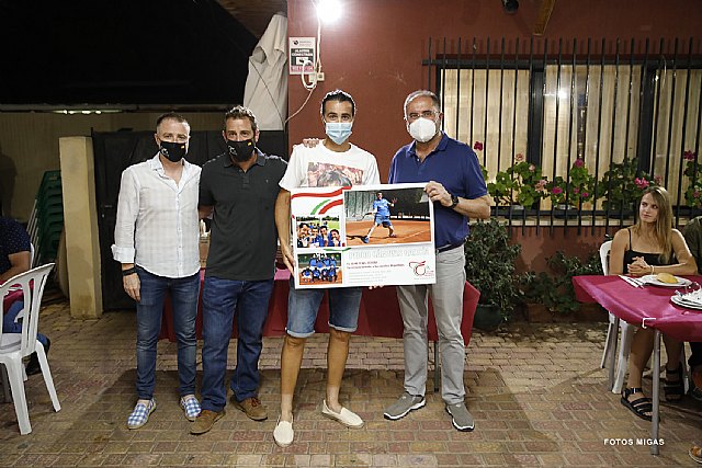 Homenaje a Pedro Cánovas y cena clausura temporadas 2019-20 y 2020-21 de los torneos sociales de tenis y pádel del Club de Tenis Totana, Foto 4