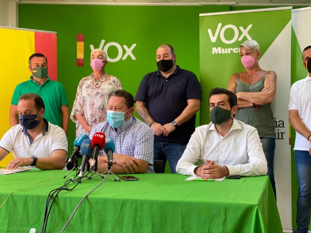 VOX defiende la gestión de sus pedáneos: Son el mejor ejemplo de cómo se va a gobernar en Murcia - 3, Foto 3