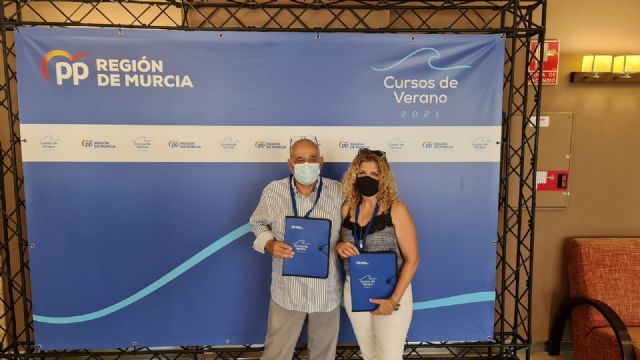 El PP torreño, con el Presidente Regional Fernando López Miras en la segunda jornada de la Escuela de Verano de los populares murcianos - 2, Foto 2