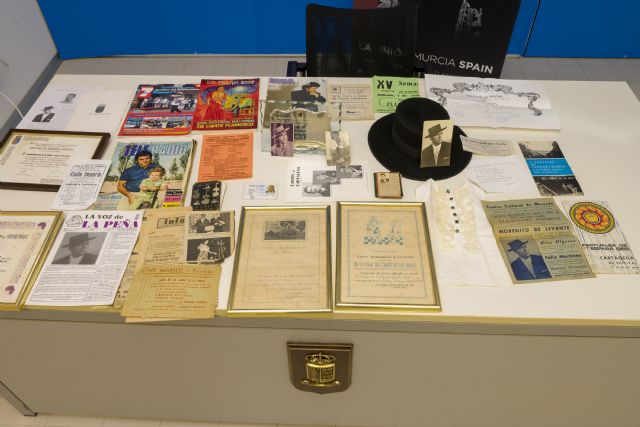 Donan material histórico del cantaor ´Morenito de Levante´ a la Fundación Cante de las Minas - 1, Foto 1