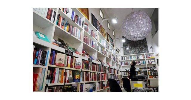 La Llibreria Ramon Llull de Valencia, Premio `Boixareu Ginesta´ al librero del año - 1, Foto 1