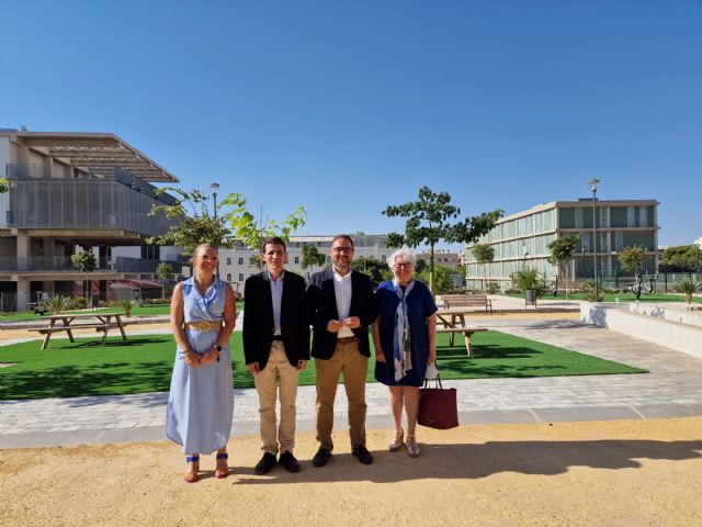 El alcalde de Lorca resalta la enorme labor que, con carácter altruista, la Fundación Poncemar realiza por los mayores de nuestro municipio - 1, Foto 1