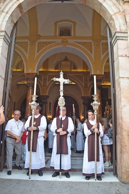 La Talla de la Virgen del Carmen del puente de Triana realizó la procesión marinera por el Guadalquivir - 2, Foto 2
