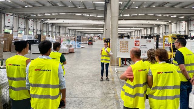 XPO Logistics abre sus centros de Bilbao y Valencia a estudiantes de máster - 1, Foto 1