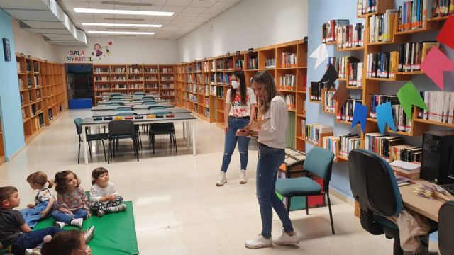 La Biblioteca de Bullas gana el premio 'María Moliner 2022' - 1, Foto 1