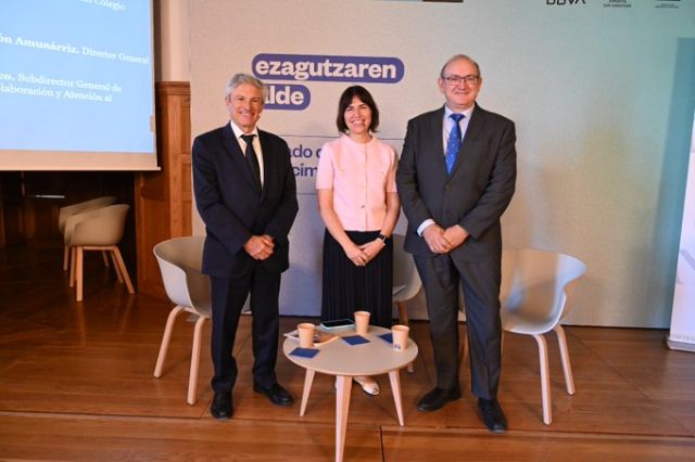 El Catastro, aliado esencial del notariado para garantizar la seguridad jurídica en las transacciones inmobiliarias - 2, Foto 2