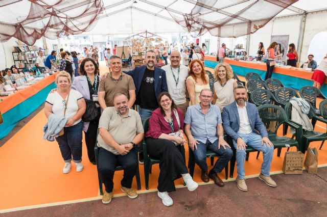 La Feria del Libro de Murcia y la Feria da Cultura “En Camiño” sellan su hermanamiento en Galicia - 3, Foto 3