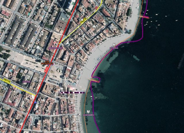 Fallece un bañista tras ser rescatado inconsciente entre las playas de Manzanares y El Espejo - 1, Foto 1