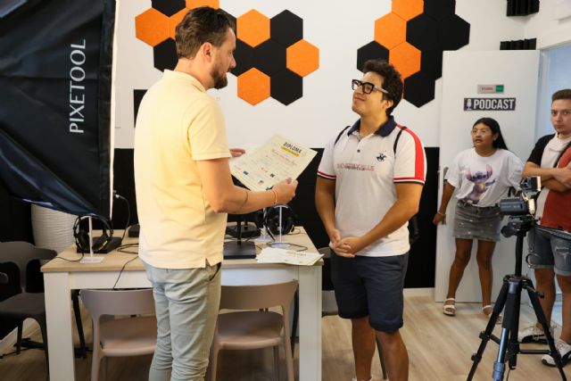 La concejalía de Talento Joven pone en marcha los canales de YouTube e iVoox de la Sala de Pódcast 'Cápsula 13' para difundir las creaciones de los jóvenes lorquinos - 4, Foto 4