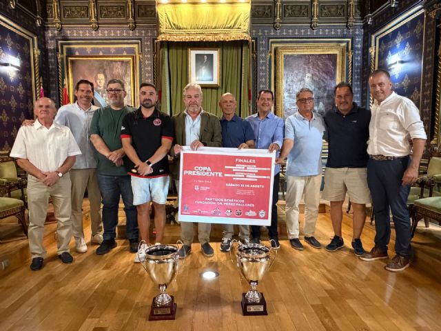 Mazarr�n presenta las finales de la Copa Presidente de f�tbol sala masculina y femenina, Foto 2