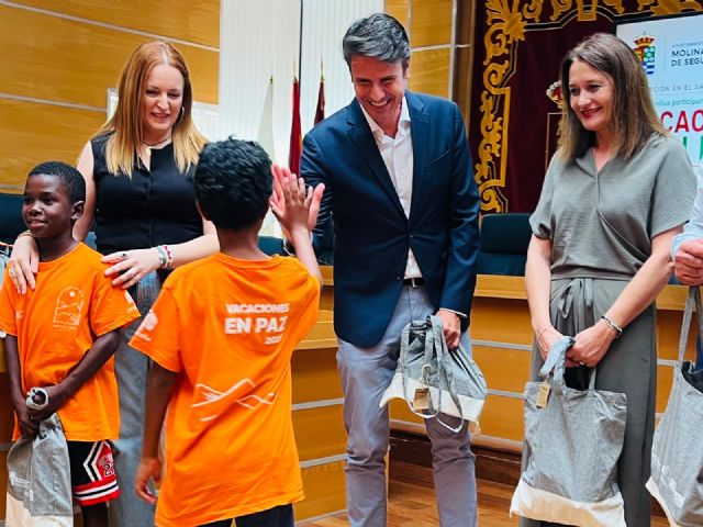 El alcalde de Molina de Segura recibe a los ni&ntilde;os saharauis que participan en el programa Vacaciones en Paz - 2, Foto 2