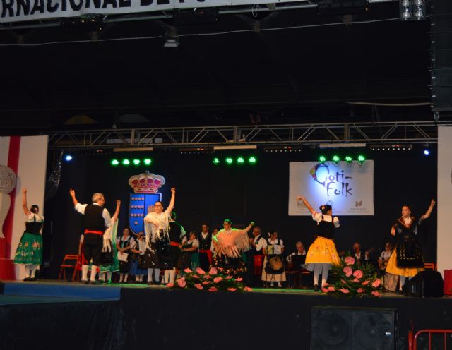 El Festival Internacional de Folklore vuelve a sus cita con las Fiestas torreñas - 4, Foto 4