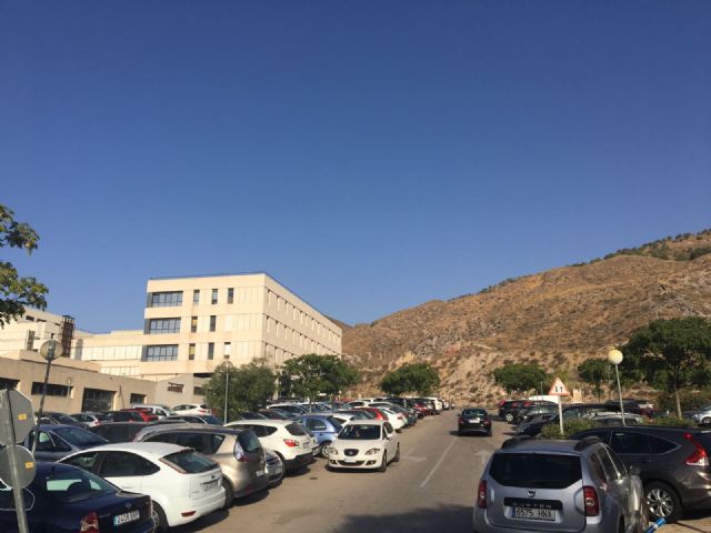 El PSOE exige una solución a los gravísimos problemas de aparcamiento del Hospital Universitario Rafael Méndez de Lorca - 1, Foto 1