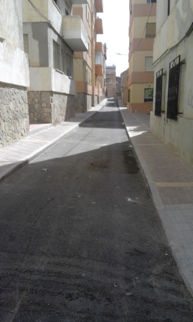 IU-Verdes denuncia la ejecución chapucera de las obras de regeneración de Los Ángeles - 3, Foto 3