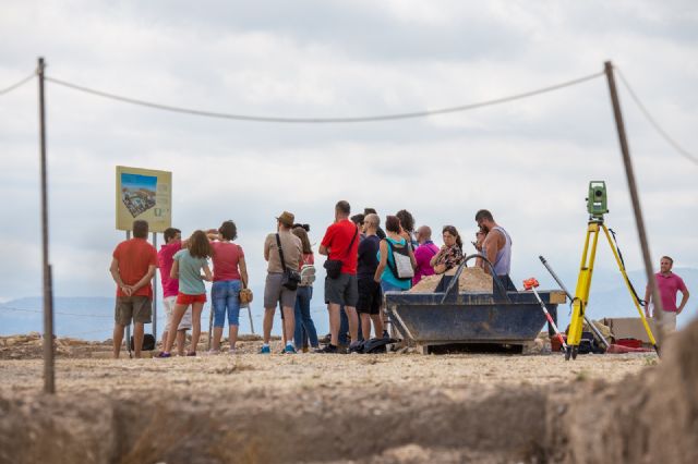 Gran éxito en las visitas guiadas a Los Cantos - 5, Foto 5