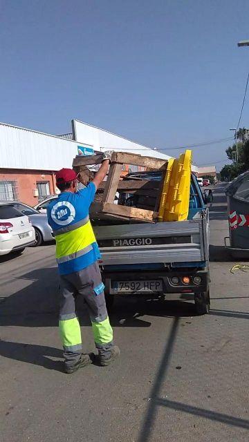 El servicio gratuito de recogida de enseres retiró el pasado año casi 6.000 toneladas de residuos voluminosos en la vía pública - 1, Foto 1