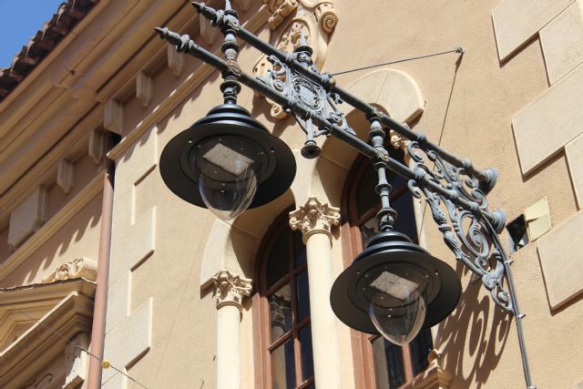 El Ayuntamiento sustituye por tipo led las luminarias de calle Cánovas y del primer tramo de la carretera de Santa Ana - 2, Foto 2
