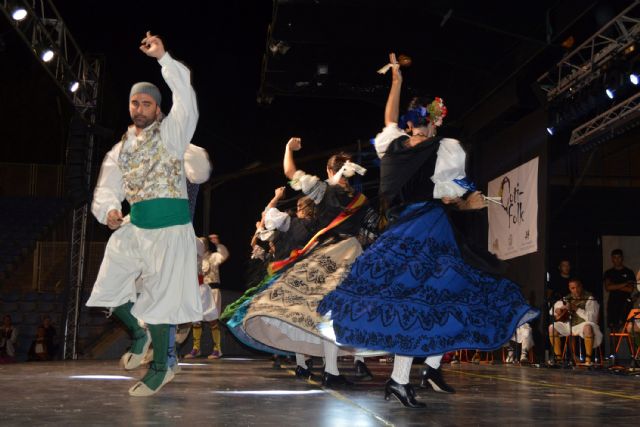 Aires de Polonia en el XXXVI Festival Internacional de Folklore Juan Madrid Roca - 4, Foto 4