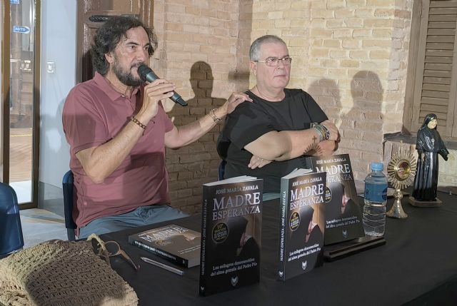 José María Zavala: Los santos no son personas del pasado, sino que los podemos encontrar entre nosotros cada día - 2, Foto 2