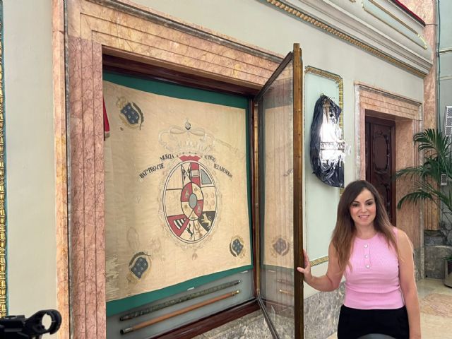 El Ayuntamiento de Murcia acomete una inspección técnica integral de la lámpara monumental del Salón de Plenos para garantizar su conservación - 3, Foto 3