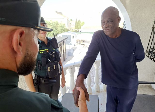 La Guardia Civil rescata a un septuagenario que estuvo tres días aturdido dentro de su casa de Mazarrón - 3, Foto 3