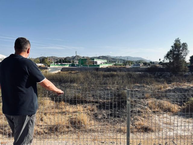 El PP de Lorca exige al Gobierno de Sánchez la limpieza inmediata del río Guadalentín tras el incendio registrado en su cauce - 2, Foto 2