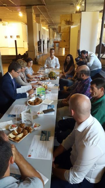 El Ayuntamiento busca fomentar la bicicleta como elemento generador de negocio - 2, Foto 2