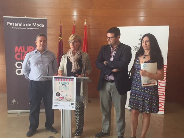 El Ayuntamiento de Murcia pone la bici de moda con un Concurso de Escaparates y una pasarela con últimas tendencias en actualidad - 1, Foto 1