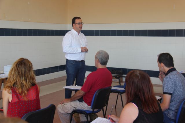 209 personas se presentan hoy a los exámenes de la bolsa de trabajo de peón de servicios - 2, Foto 2
