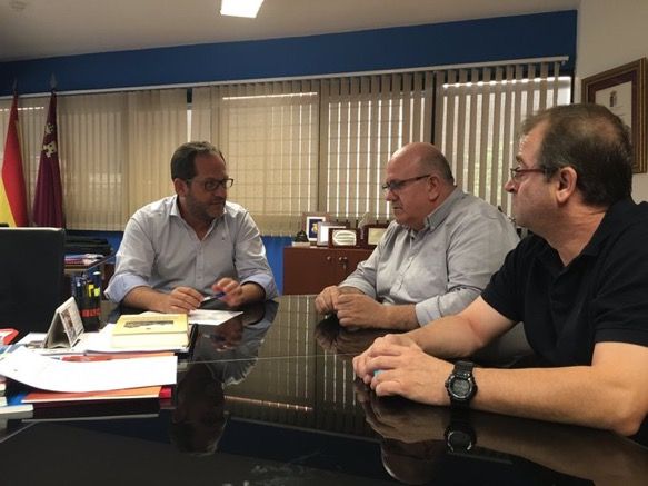 El concejal de Seguridad Ciudadana del Ayuntamiento de Torre-Pacheco, se reúne con el Director General de Seguridad Ciudadana y Emergencias - 1, Foto 1
