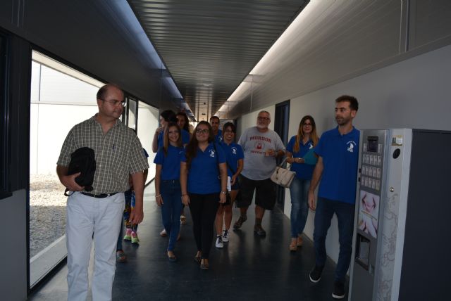 Los miembros de la Lanzadera de Empleo visitan el Vivero de Empresas - 2, Foto 2