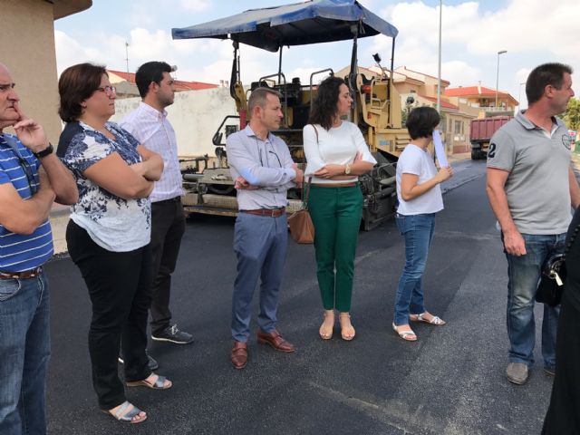 13.400 m² de nuevo firme asfáltico en calles urbanas de Roldán - 2, Foto 2