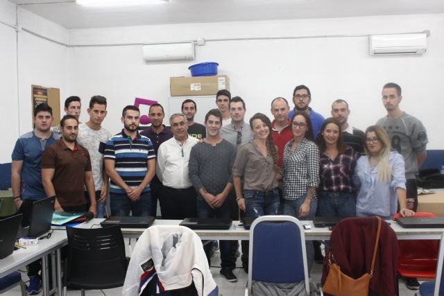 Comienza el nuevo Programa Mixto de Empleo y Formación que dará trabajo y formará en jardinería a 15 jóvenes del municipio - 1, Foto 1