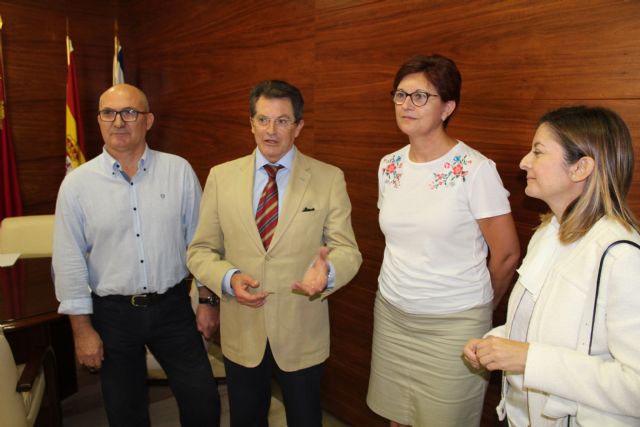 Reunión de trabajo en Jumilla entre la alcaldesa y el consejero de Agricultura - 1, Foto 1