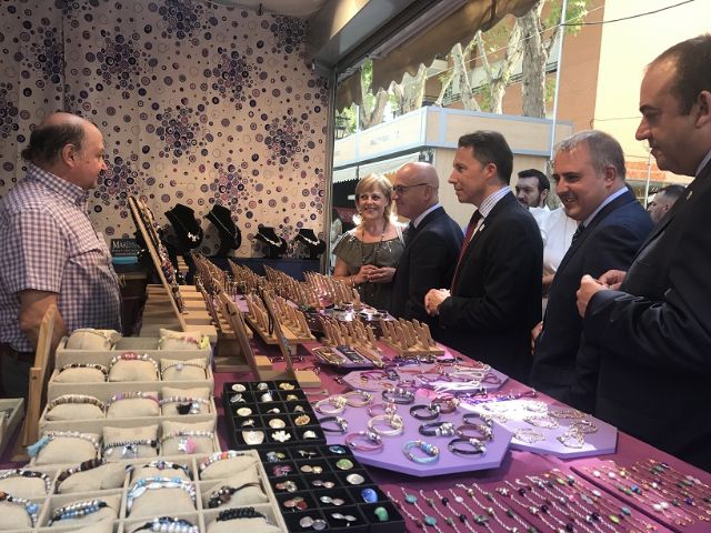 55 expositores participan en la 34° edición de FERAMUR que se podrá visitar hasta el domingo en la Alameda de la Constitución - 2, Foto 2