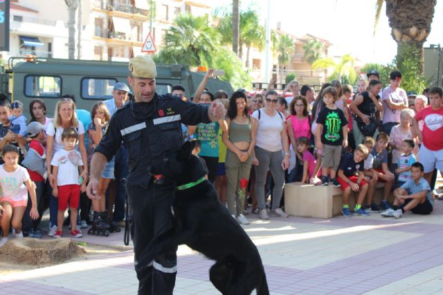 Los lumbrerenses conocen de cerca el trabajo de la Unidad Militar de Emergencias - 1, Foto 1