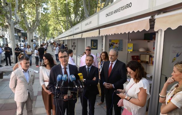 Las letras invaden la ciudad de Murcia con conferencias, talleres y actividades en torno a la Feria del Libro - 2, Foto 2