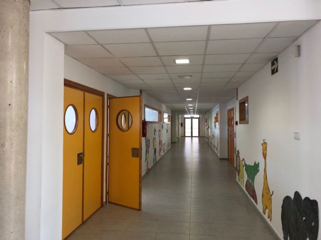 PSOE y Cambiemos Murcia visitan la escuela infantil El Lugarico, tras lograr su traslado al centro de conciliación en mejores condiciones - 1, Foto 1
