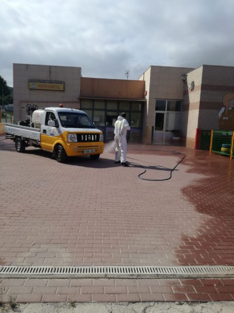 Aguas de Cieza intensifica la desinfección en guarderías, colegios y parques infantiles - 3, Foto 3
