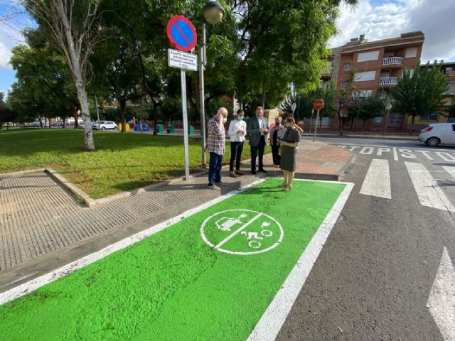 El municipio dobla el número de plazas de aparcamiento para vehículos eléctricos - 1, Foto 1