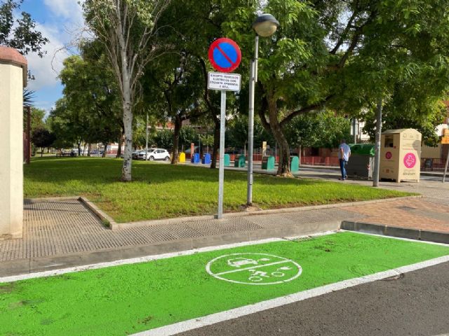 El municipio dobla el número de plazas de aparcamiento para vehículos eléctricos - 2, Foto 2