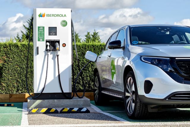 Iberdrola electrificará los parkings de las tiendas de Leroy Merlin en España - 1, Foto 1